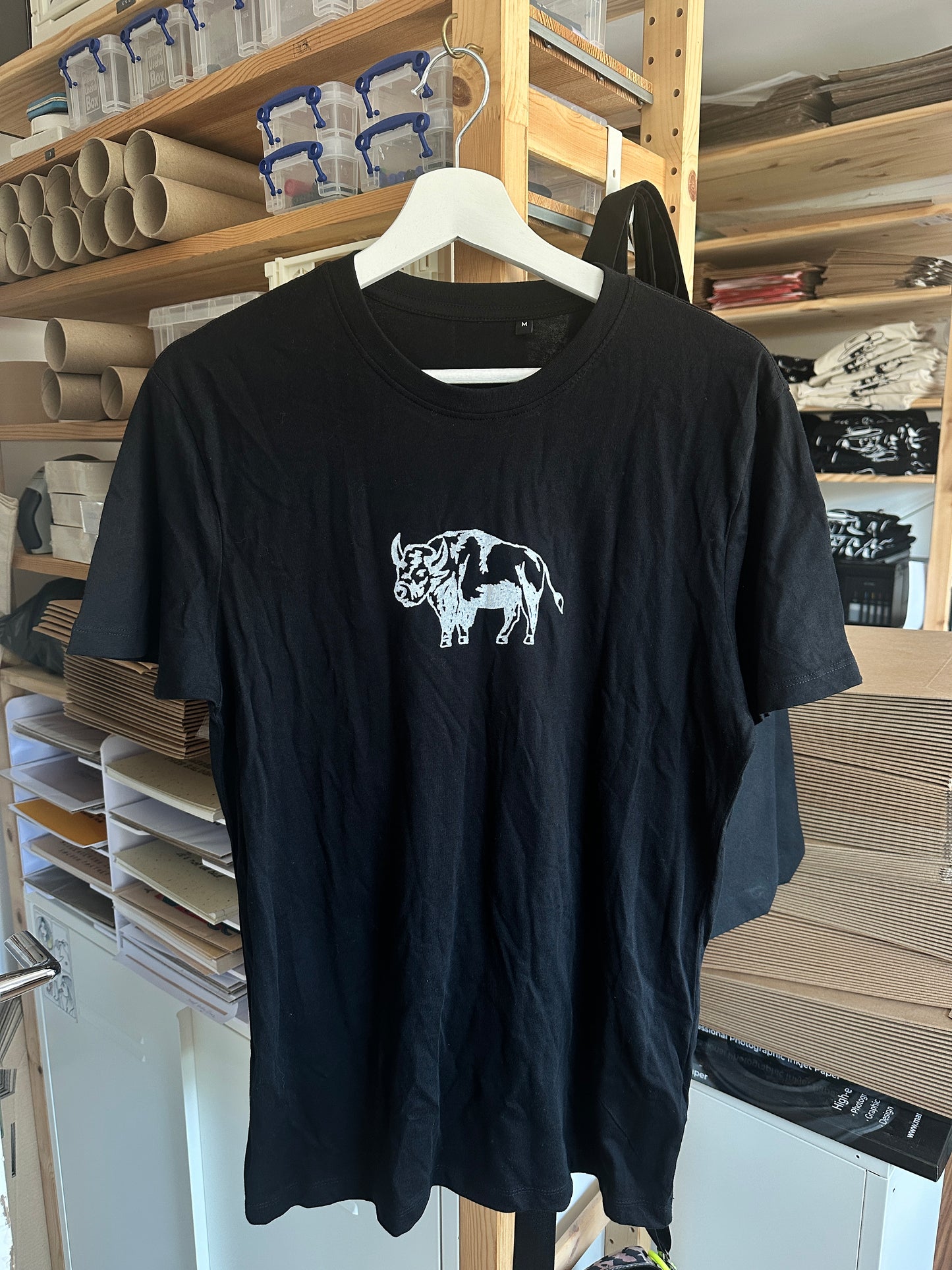 Bargain bison T Shirt - Medium